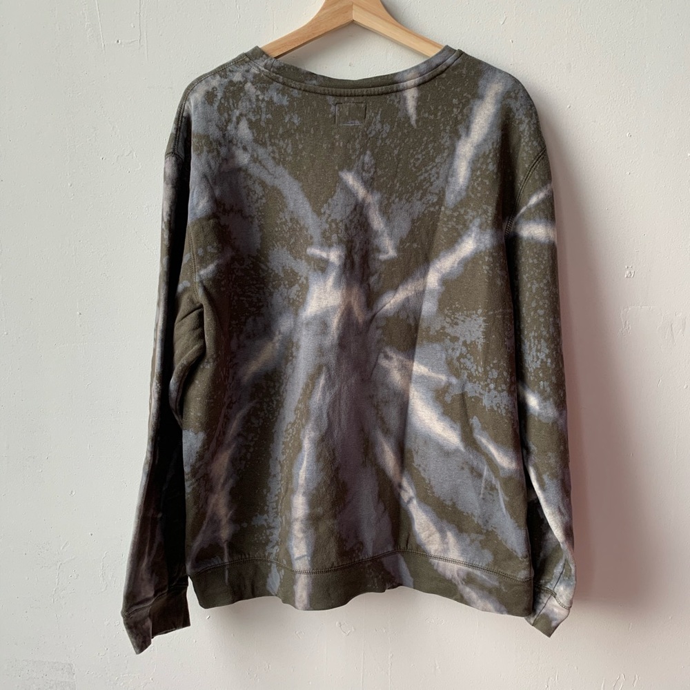 Custom bleached tie dyed crewneck sweatshirt L - Picture 6 of 6